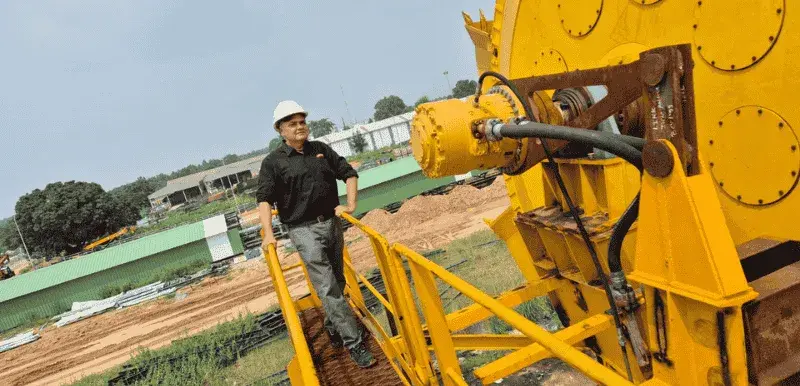 Poclain and Hydac India make headway on stacker reclaimer application