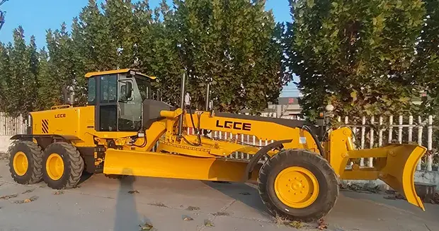SDLG-grader-620_0